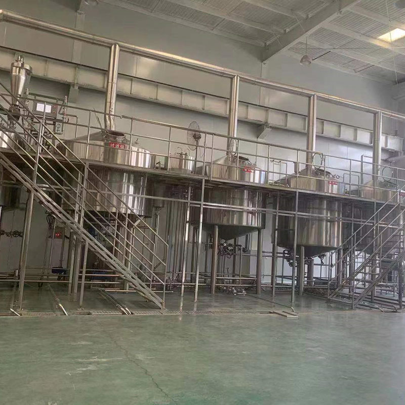 东澳镇精酿啤酒设备厂—平面布置、设备设计、制造、调试、培训等一条龙服务_COPY